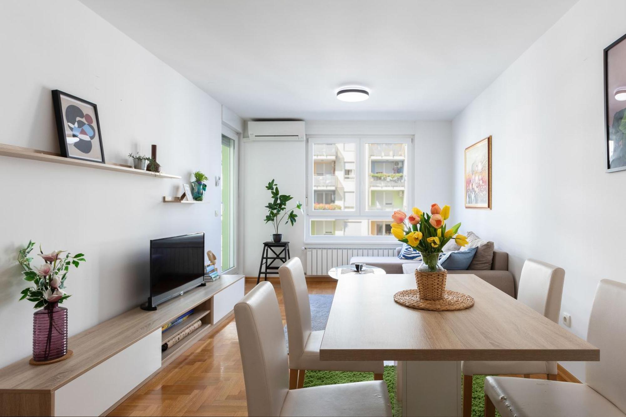 Sunny 1Bdr With Balcony & Parking Apartment Zagreb Exterior photo