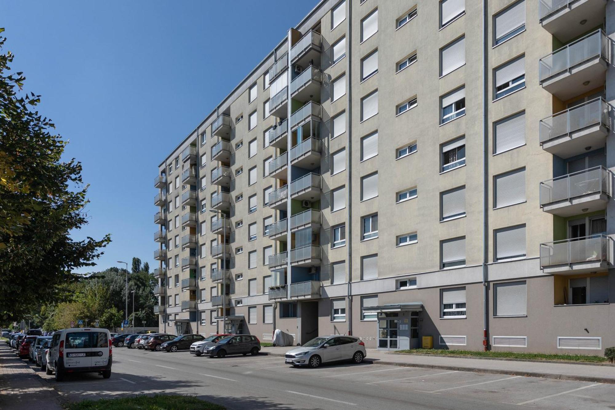 Sunny 1Bdr With Balcony & Parking Apartment Zagreb Exterior photo